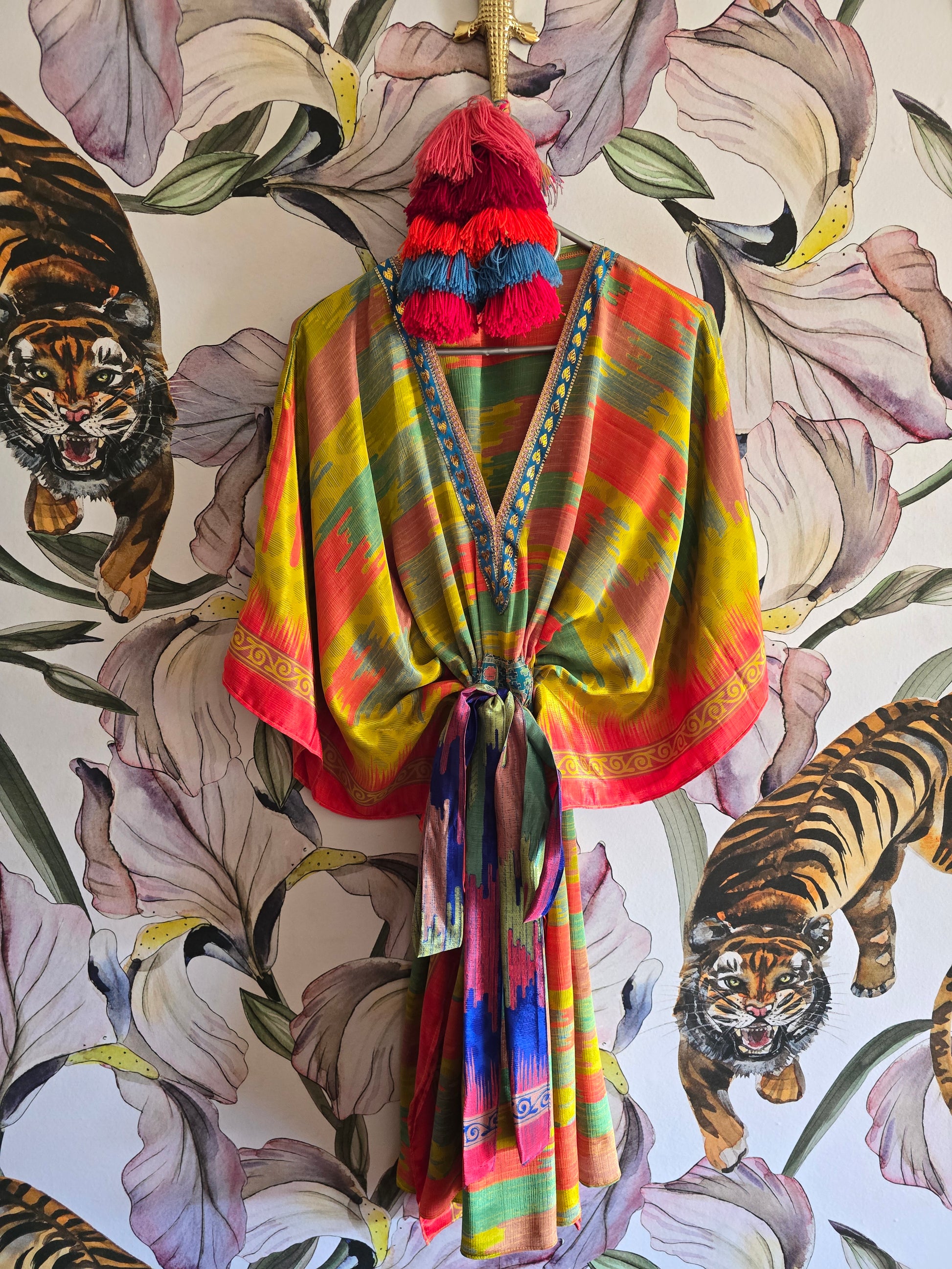 The SHORT KAFTAN