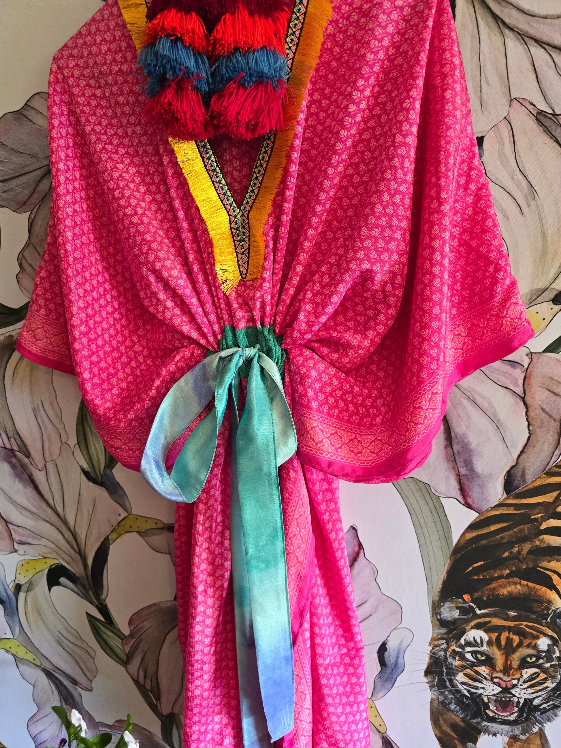 The SHORT KAFTAN