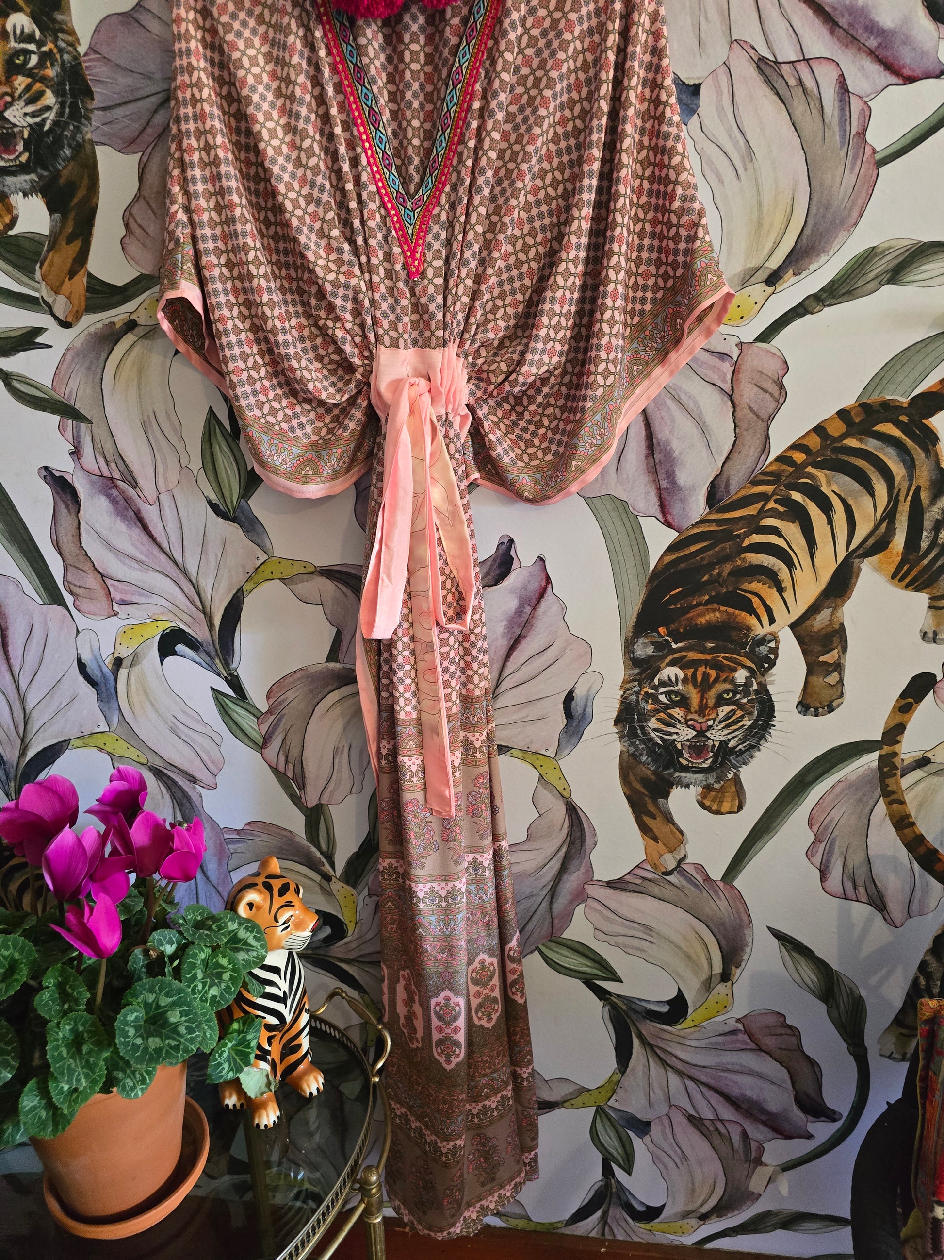 The LONG KAFTAN